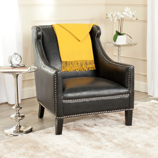 Safavieh Mckinley Antique Black Club Chair - 29.5" x 32.7" x 35.6"