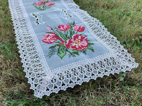 Vintage Hand-Sewn Table Runner with Red Tulip Flowers & Lace Edging | Cross Stitch