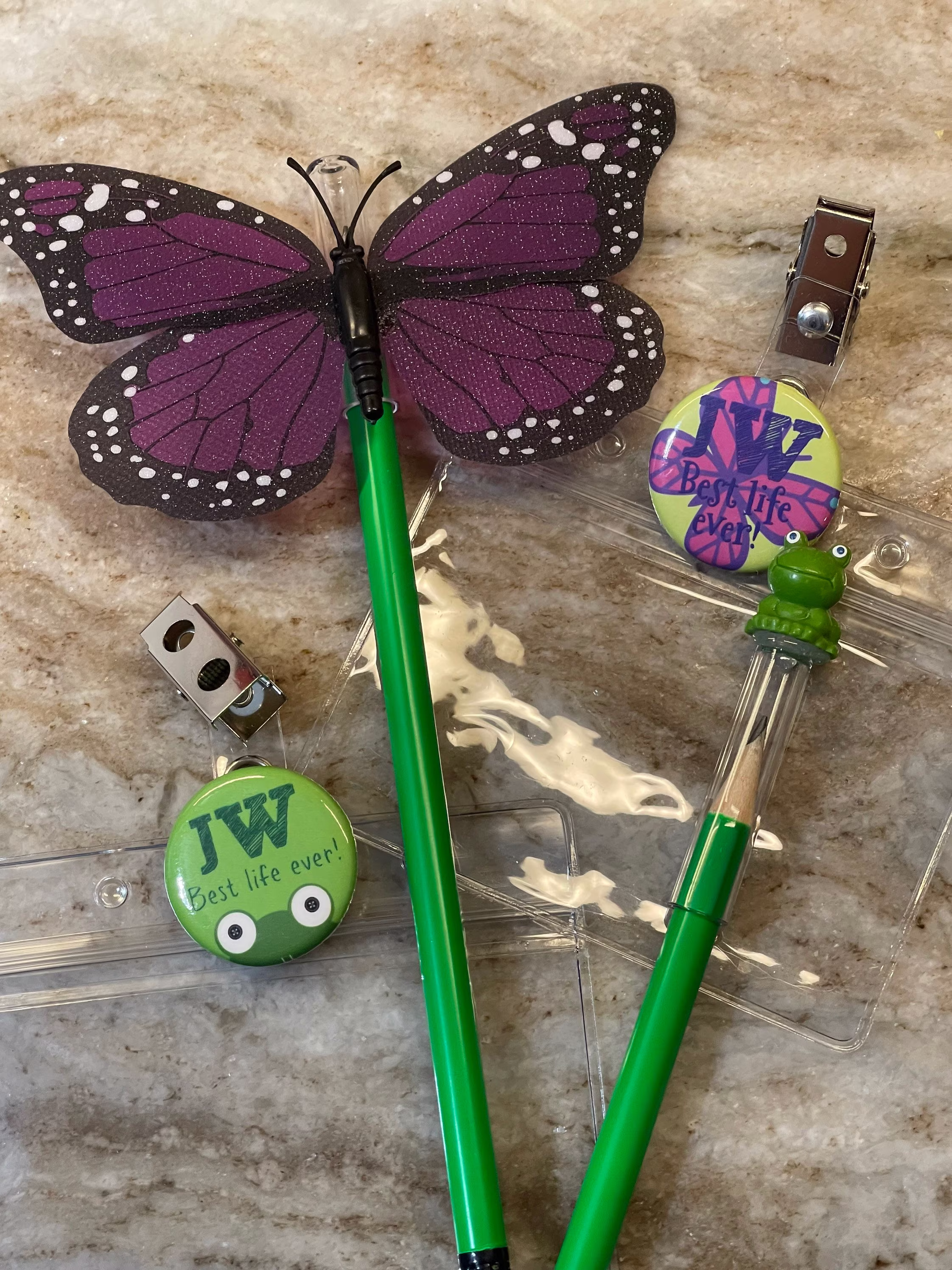Butterfly & Frog Gift Set, Jw Pencil, Pen, Kids, Gifts, Notebook, Brothers, Sister, Badge Holder
