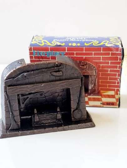 Old Fashion Metal Pencil Sharpener, World Fireplace, Hong Kong Sharpener