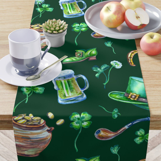Irish Table Runner - St Pattys Shamrock Tabletop Decor Green Lucky Home