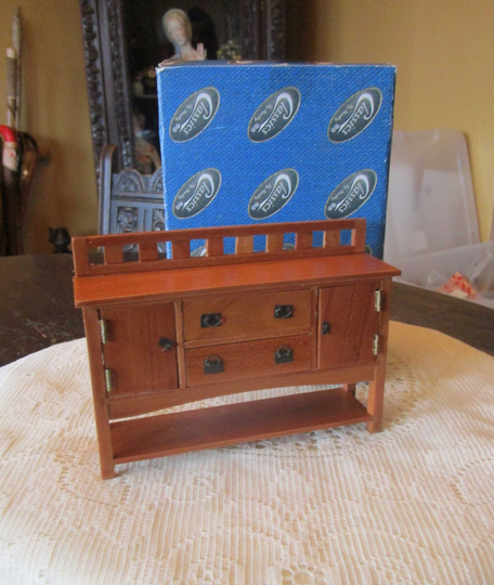 Dollhouse Sideboard, Classics, Arts & Crafts, Furniture, Decor, Dining, Wooden Dollhouse, Lot #17