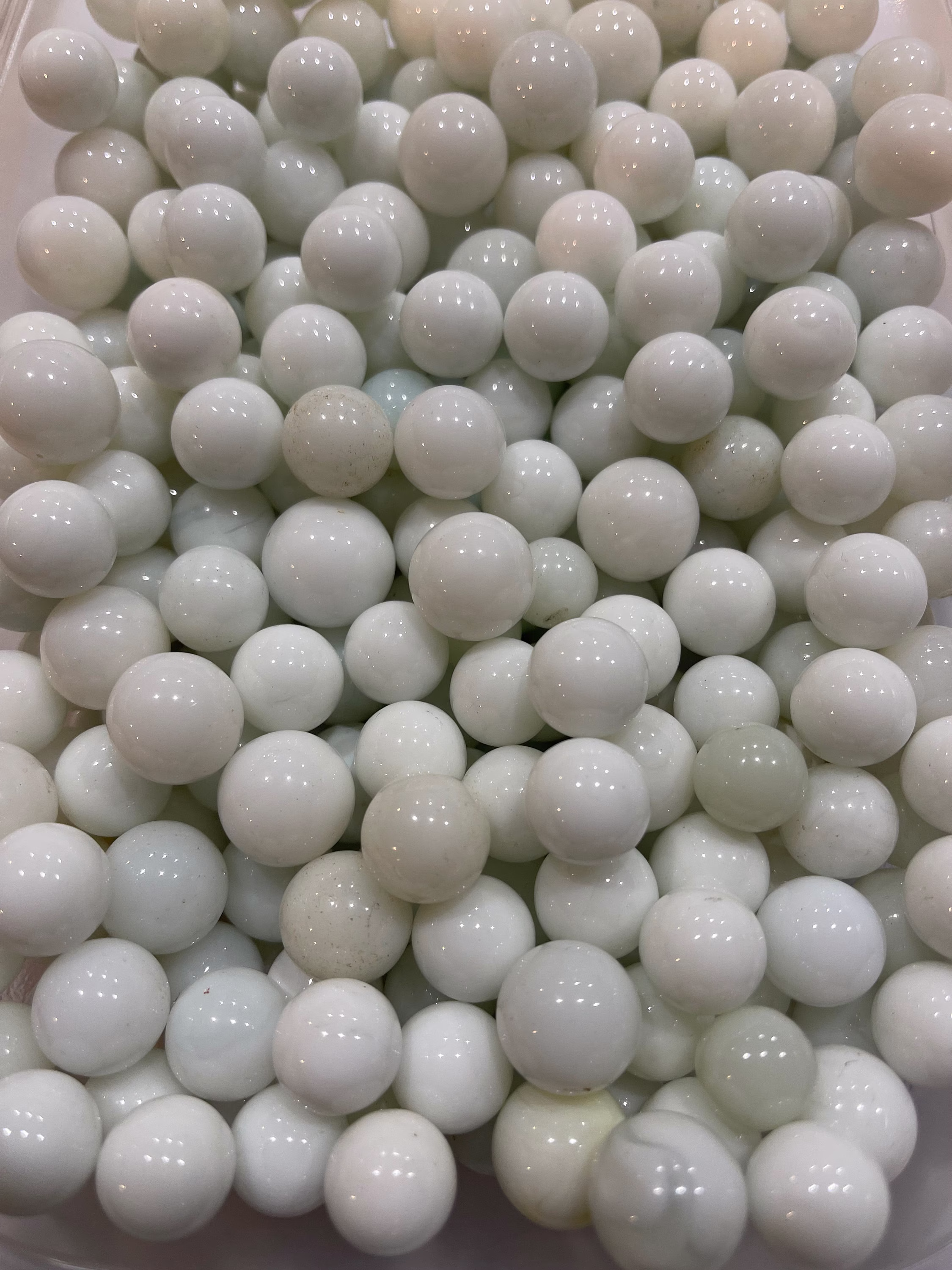 25 Game Marbles - Plain White Solid Color Glass For Games, Décor Or Crafts
