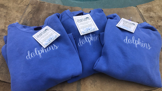 Personalized Comfort Colors Crew Sweatshirt/One Word Sweatshirt/Crew Heavy Weight Sweatshirt/ Holiday Gift/Sizes As-3xl