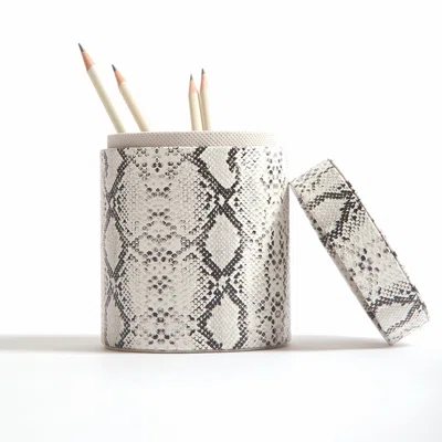 Velvia Leatherette Pen Holder