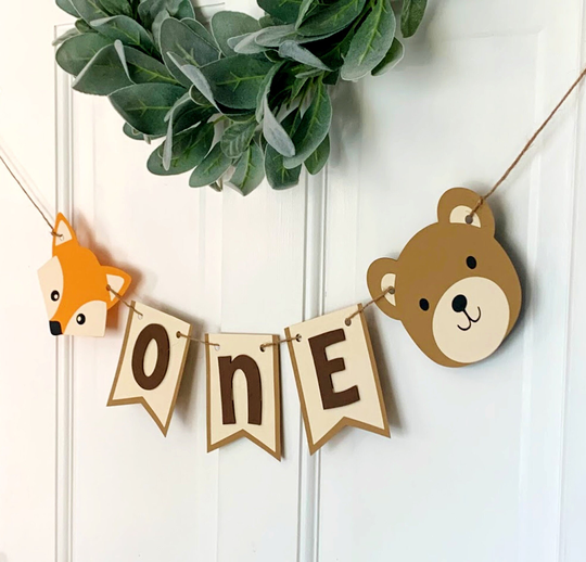 Woodland High Chair Banner, Forest Animal 1st Birthday Decoration, Woodsy Party Highchair Sign, Photo Prop Banner