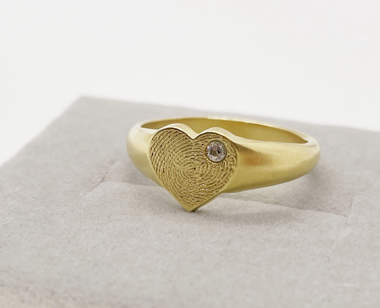 Birhstone Ring/Heart-Shape Ring/Memorial Gift/Custom Fingerprint Ring/Name Ring/Thumbprint Ring/Custom Handwriting Ring