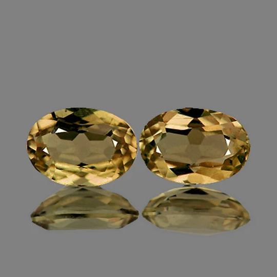 Natural Color Change Garnet, 6x4 Mm, Oval, 2 Pieces, Vvs Clarity, Faceted Cut, Earthly Mined Loose Gemstone For Jewelry