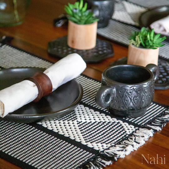 Beautiful Table Placemats/Table Decor/Special Events/Versatile/Kitchen Island/Decorative Touch/Every Occasion/Tabletop Accessories