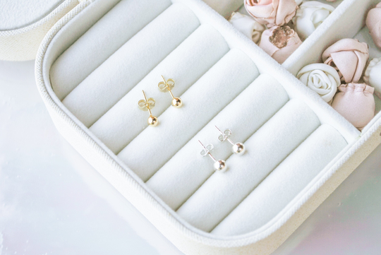 Small Stud Earrings, Tiny Earring, Gold Earrings, Minimalist Earrings, Gold Sud Jewelry, Dainty Gold Studs, Gift For Her