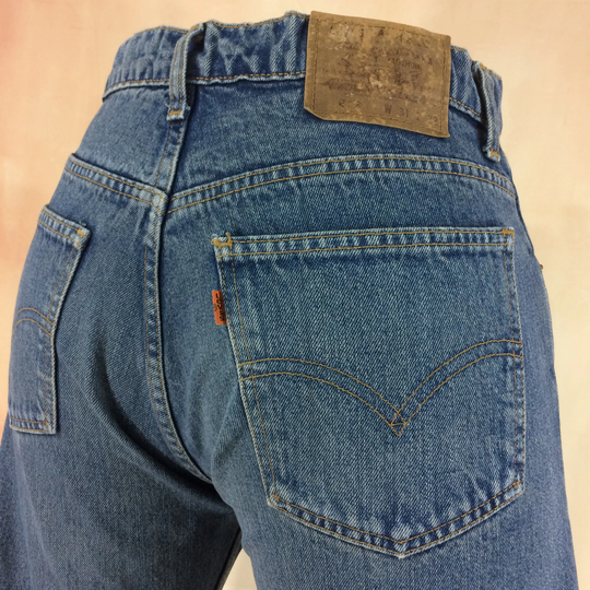 Size 30 Vintage Levis 612 Distressed Mid Wash Jeans W30 L32 High Waisted Straight Fit 90S Classic Mom Boyfriends Waist 30"