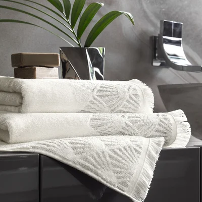 Amaris 100% Cotton Bath Towel