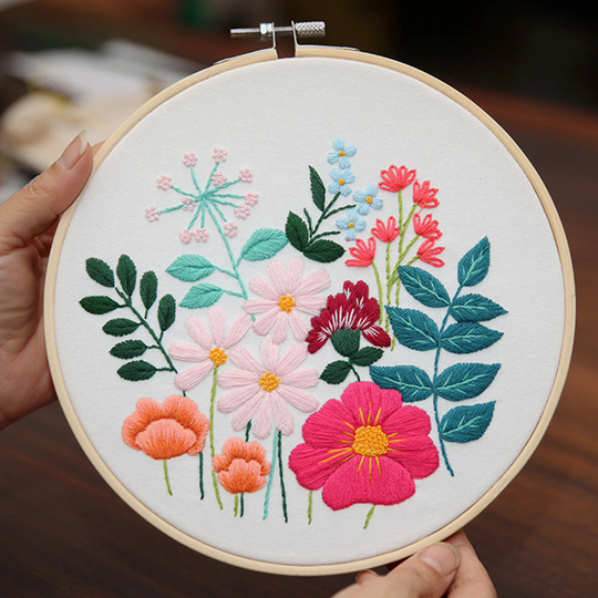 Diy Embroidery Kit For Beginners, Modern Flower Kit, Hand Full Kit, Floral Hoop, Embroidery Hoop Wall Art Kit