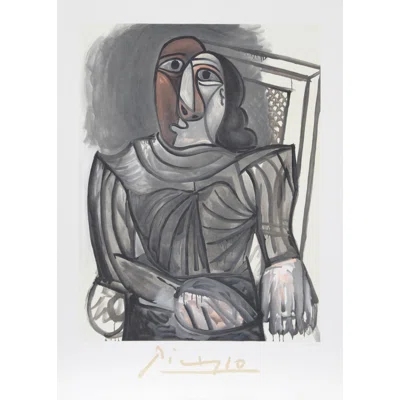 13_13_Femme Assise A La Robe Grise