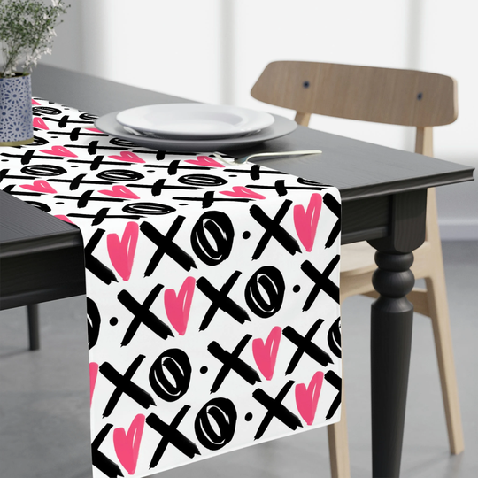 Valentines Day Table Runner/Pink Heart Decor