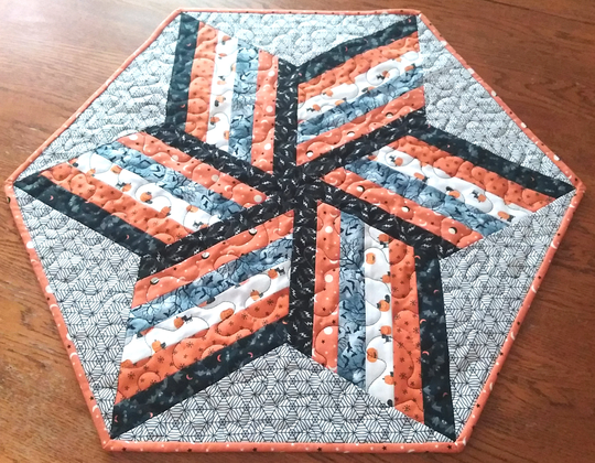 Halloween Table Topper, Star Tabletopper