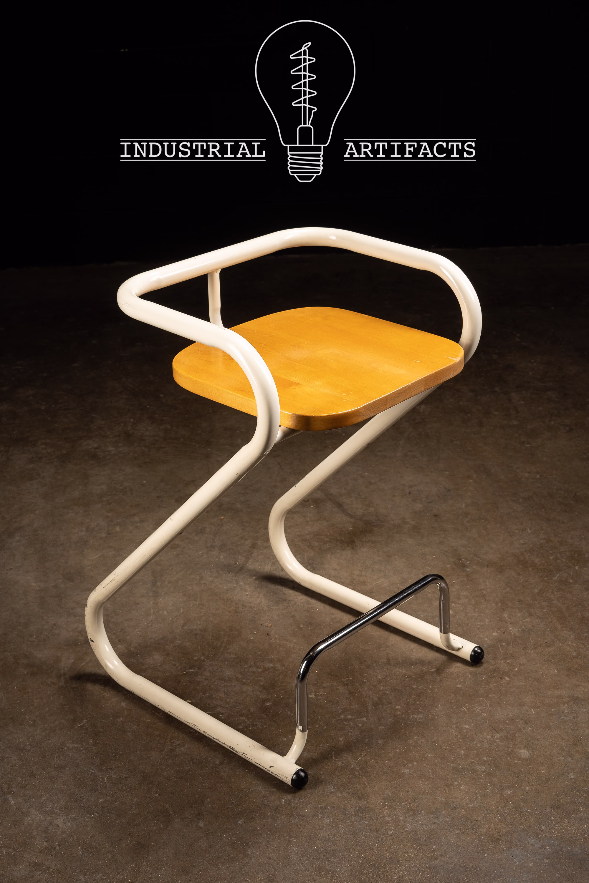 Mid-Century Modern Tubular Z Chair