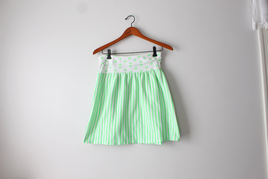 Vintage Polka Dot Striped Lime Skirt...size Small To Medium....retro. Colorful Skirt. Pencil Hippie. Boho. Mod. Classic. Green Skirt