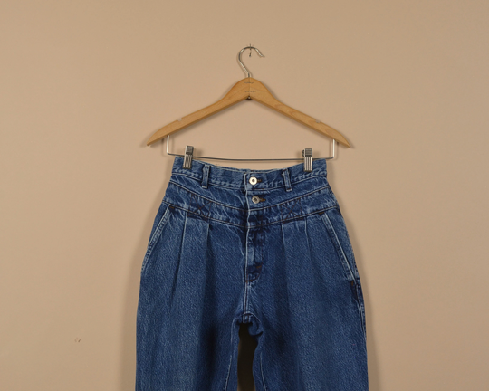 Lee Size 25 Vintage Denim Pleated Jeans