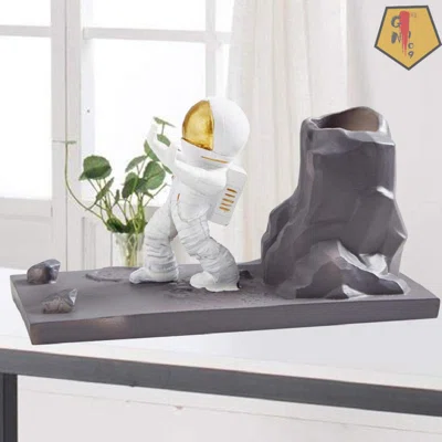 Pen Holder With Phone Stand Astronaut Pencil Cup Spaceman Figure Pen Organizer Table Desk Cell Phone Stand Mobile Holding Rack For Home Office