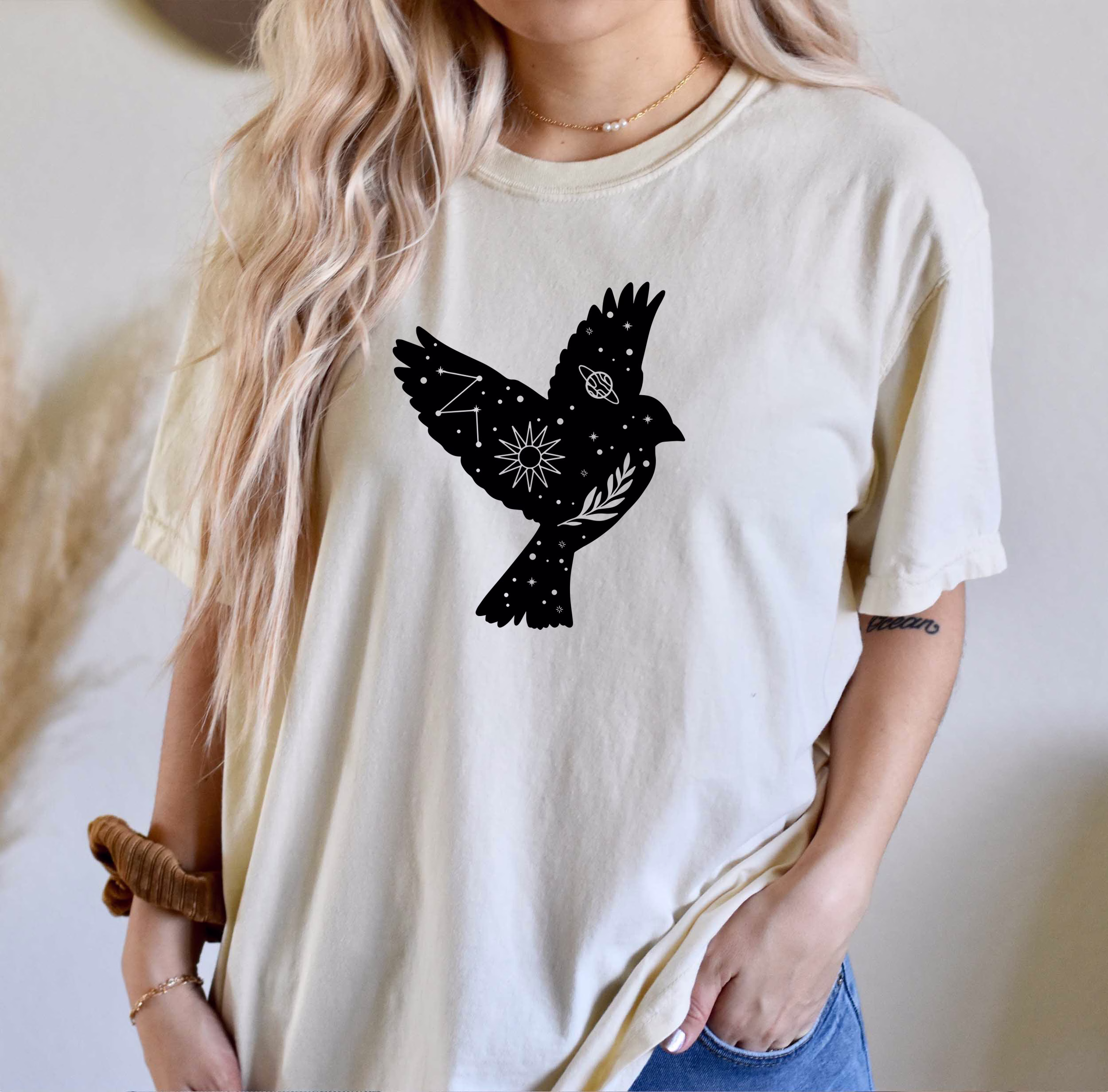 Comfort Colors Celestial Animals Shirt, Bird Top, T-Shirt, Comfy Oversized Boho Shirt