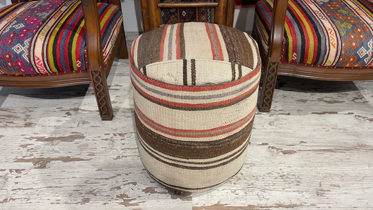 Round Handmade Ottoman Pouf Stool Chair Cover Living Room Bedroom Kitchen Outdoor Indoor Decorative Natural Wool Material