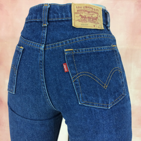 Sz 25 Vintage Levi's 510 Dark Wash Tiny Small Waist Jeans W25 L30 High Waisted Slim Fit Boyfriends Girlfriends Rare Size Petite