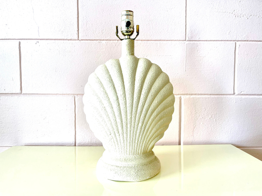 Beige Ceramic 80's Seashell Table Lamps || Vintage Light Bubblegum Lamp Sea Shell Nautical