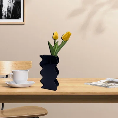 Aadhith Table Vase