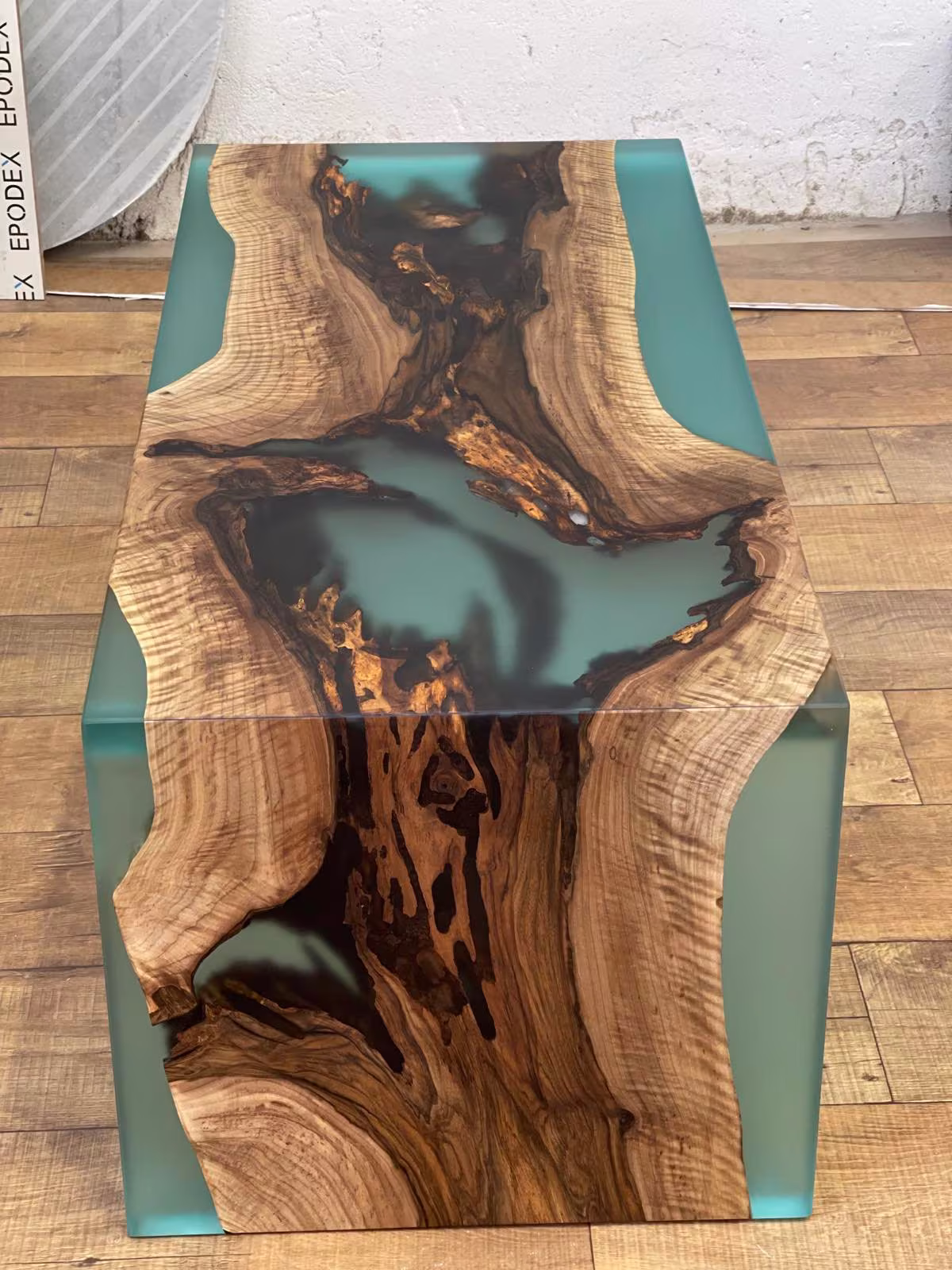 Waterfall River Table Made Of Walnut Wood & Turquoise Epoxy Resin Blue Coffee Finished With Osmo Wax Oil Epoxy/