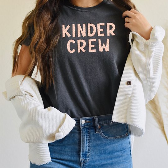 Kinder Crew Comfort Colors Shirt, Women's Oversized Retro Tee, Floral Kindergarten Teacher T-Shirt, Gift For Teacher