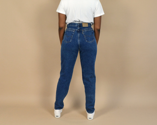 Levi's Size 27 Dark Wash High Rise Vintage Denim Jeans