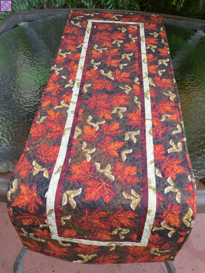 Quilted Table Runner, 17x50.25-Inch, Autumn Maplewood Red Leaves #1014