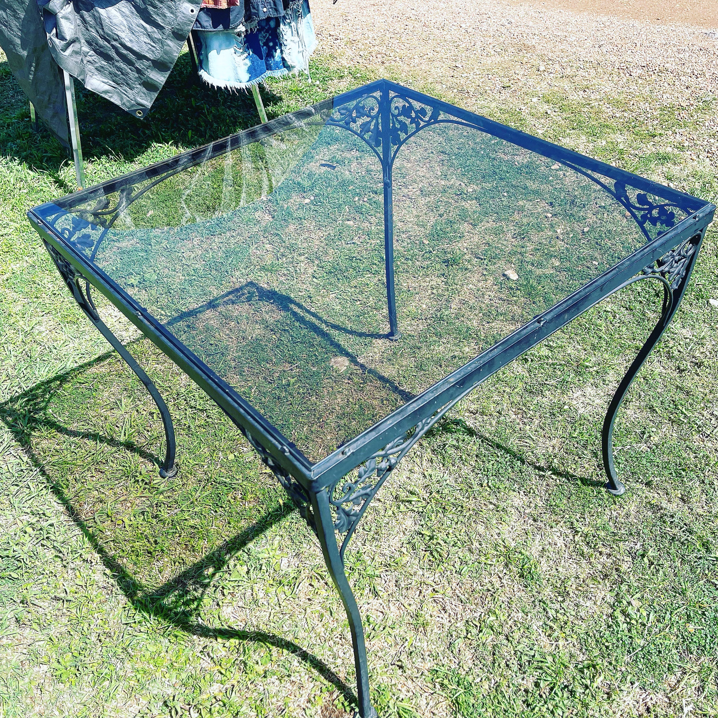 Woodard Wrought Iron Garden Table/Orleans Oak Leaf & Acorn 32" X