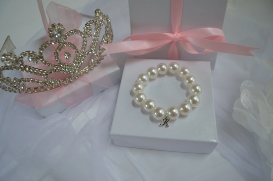 Kids Pearl Bracelet Girls, Personalized Girls Bracelet, Initial Princess Sweet 16 Gift For