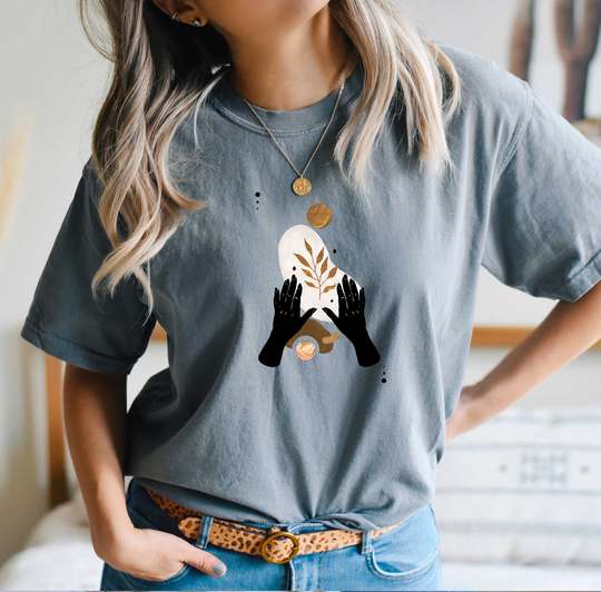 Comfort Colors Celestial Hand & Leaves Shirt, Top, Animals T-Shirt, Comfy Oversized Boho