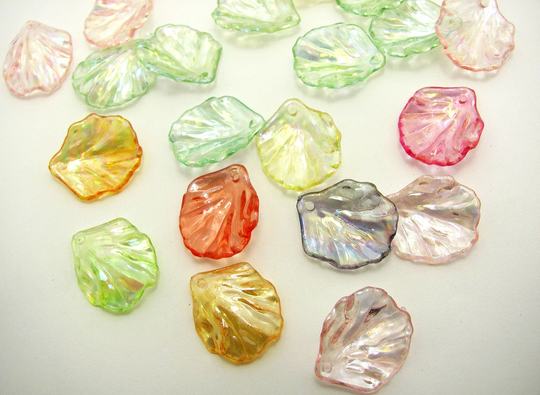 24 Transparent Assorted Ab Colors Acrylic Leaves 19x17 Mm
