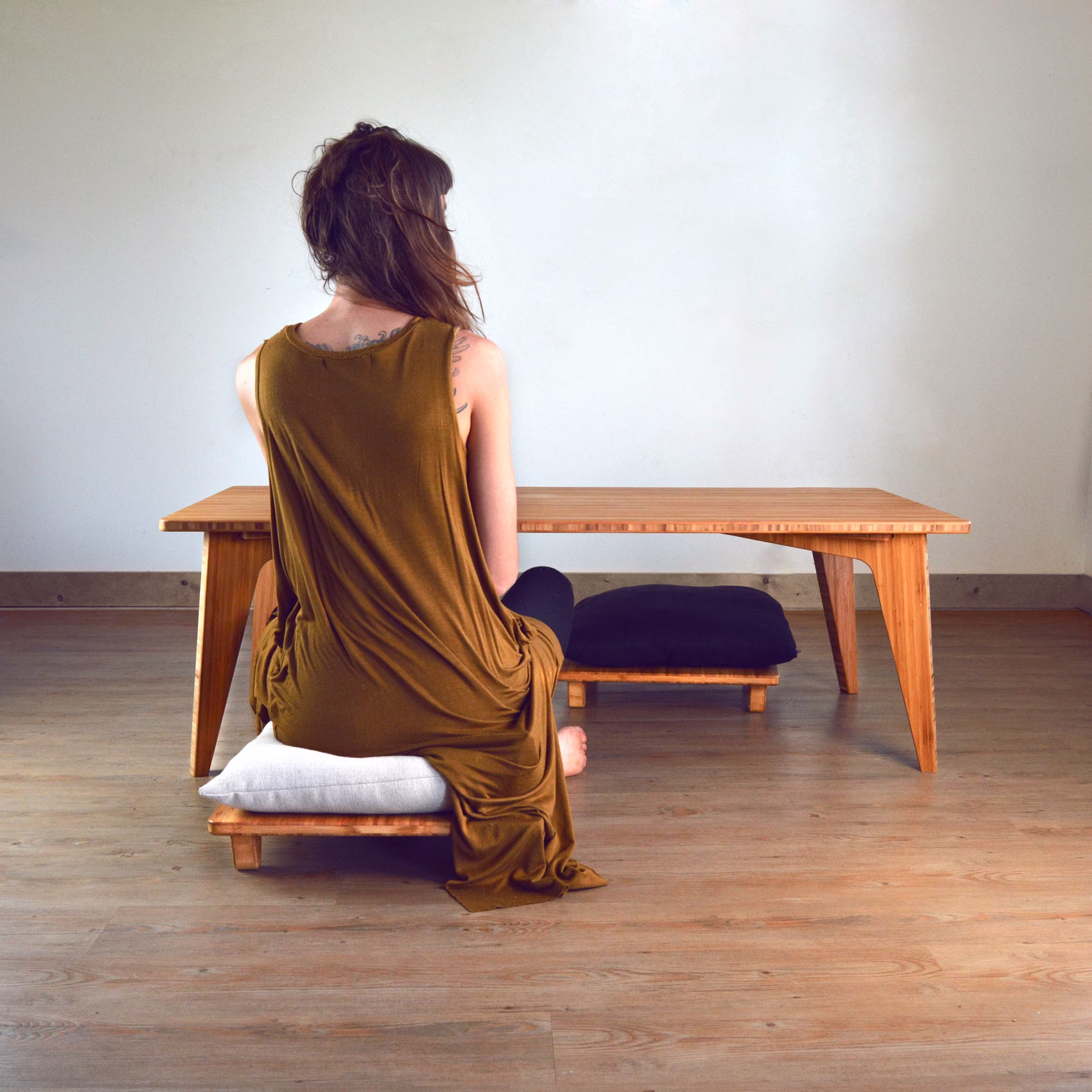 Low Coffee Table | Japanese Floor Dining Chabudai With Chair For Pillow/Cushion - Natural Bamboo Small