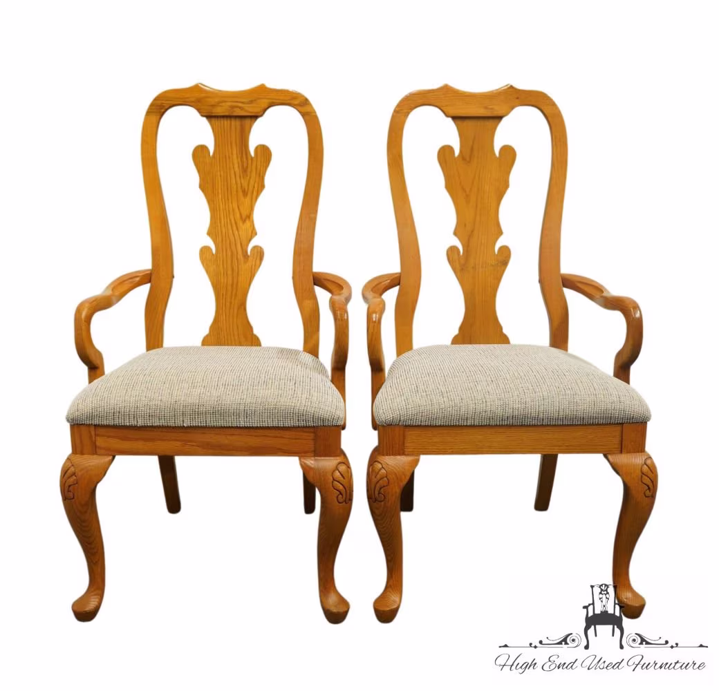 Set Of 2 Thomasville Furniture American Oak Collection Rustic Americana Dining Arm Chairs 27321-822