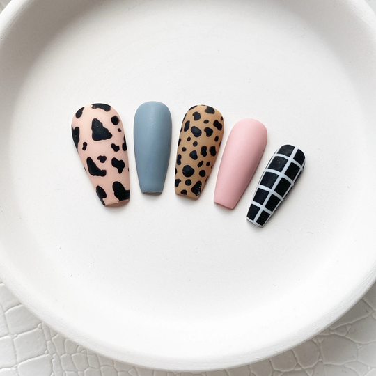 Reusable Matte Colors Cheetah Print Cow Checkered Press On Nails