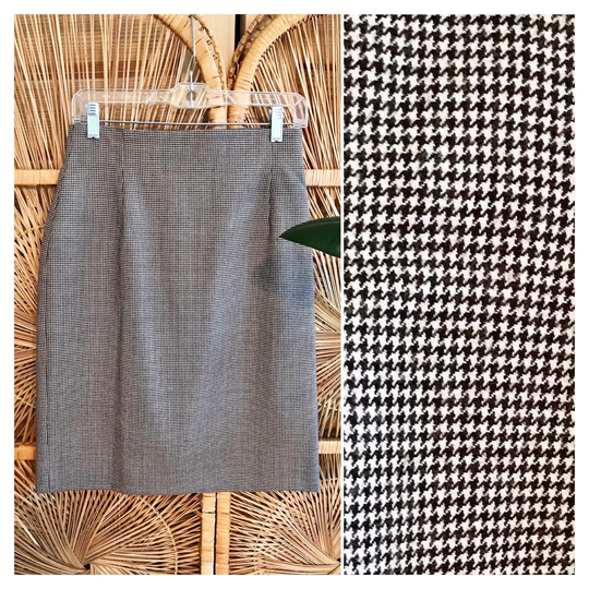 Vintage, Dark Brown Hounds-Tooth Tweed Pencil Skirt