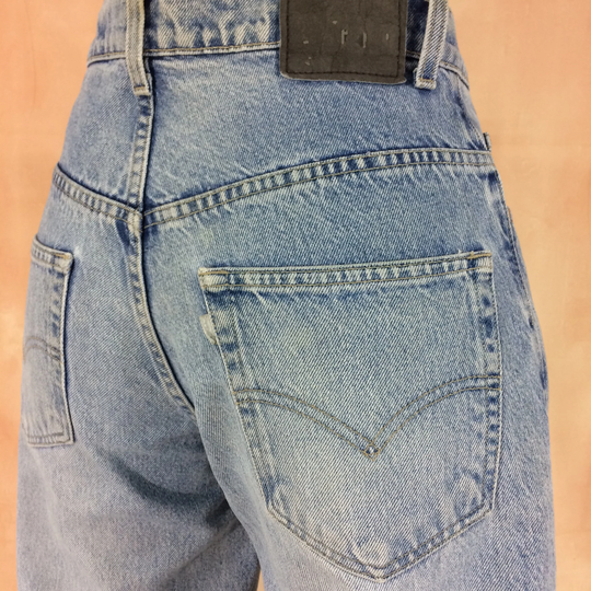 Size 29 Vintage Levis Silvertab Women's Baggy Jeans 29x27 High Waisted 90S Silver Tab Distressed Wide Leg Loose Mom