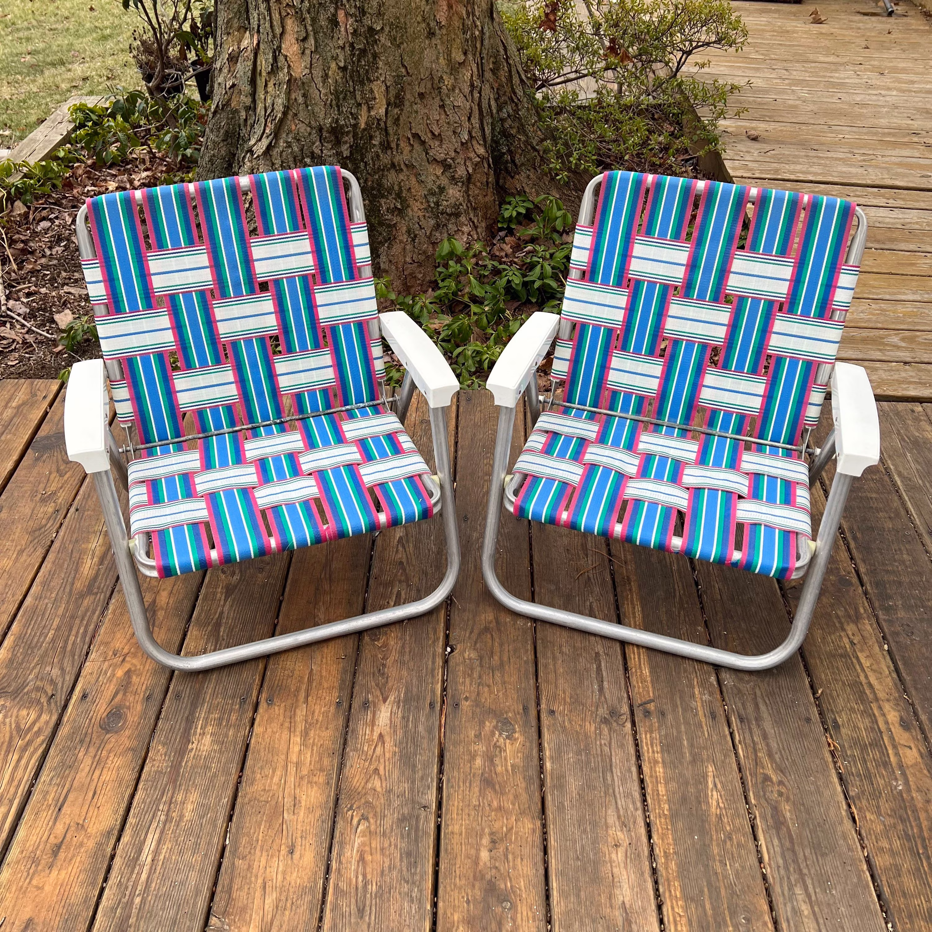 2 Folding Aluminum Webbed Beach Chairs For Deck Boat Pool Patio Lawn Or Camping 23" Wide X 22 1/4" High