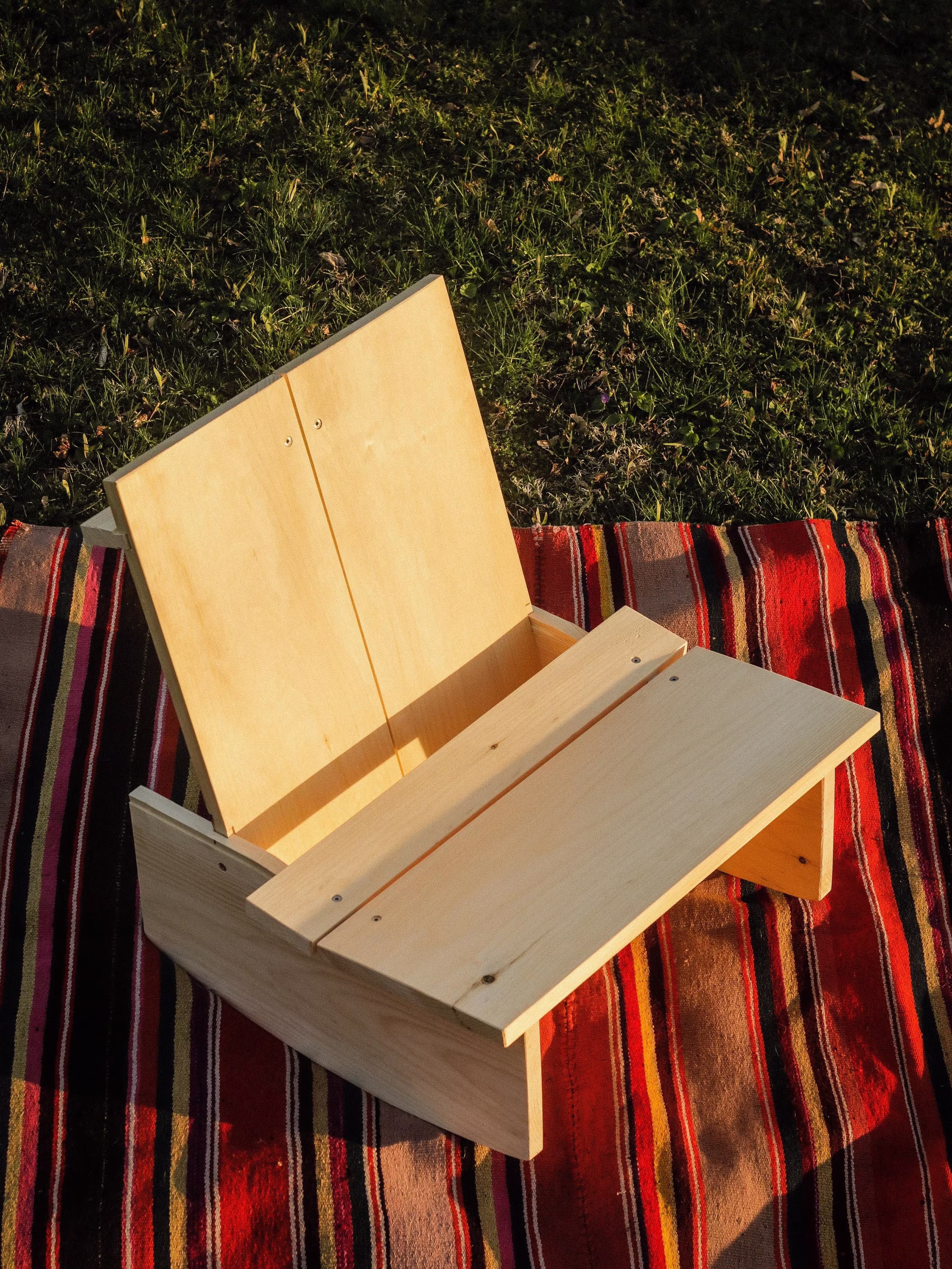 Engawa Rocking Chair in Raw Pine, Flat Pack