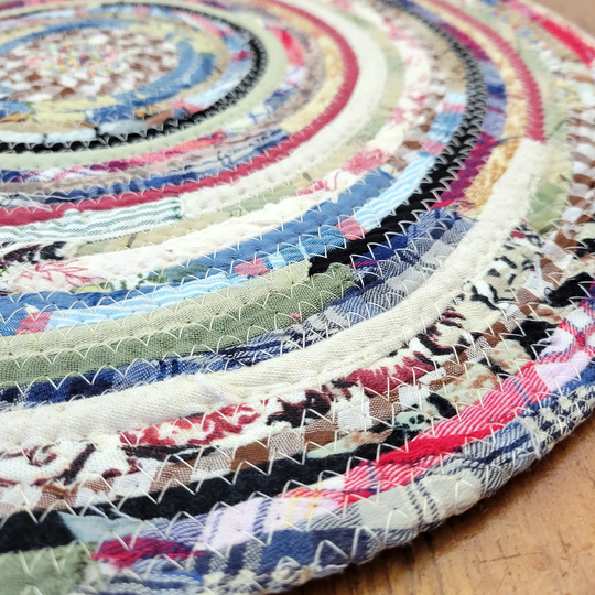 R2S Round Table Mat, Multicolors Handmade Coiled Rope 17.5" Diameter