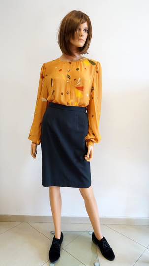 Luisa Spagnoli Vintage Navy Blue Skirt, Pencil Wool Midi Skirt Medium Size