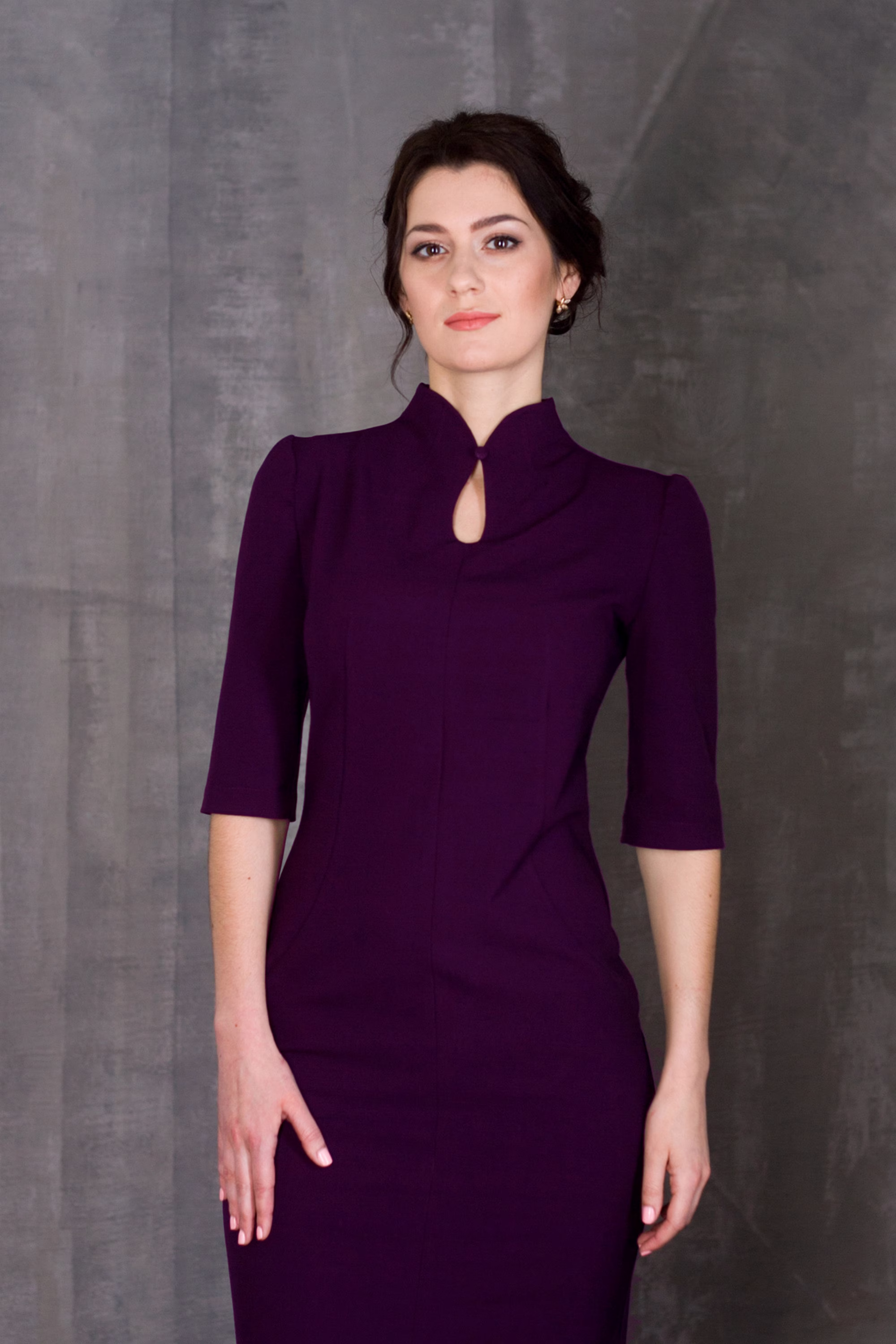 Purple Cheongsam Cocktail Dress, High Neck Qipao Chinese Dresses For Women, Pencil Asian Keyhole Wiggle Mandarin Dress Tavrovska