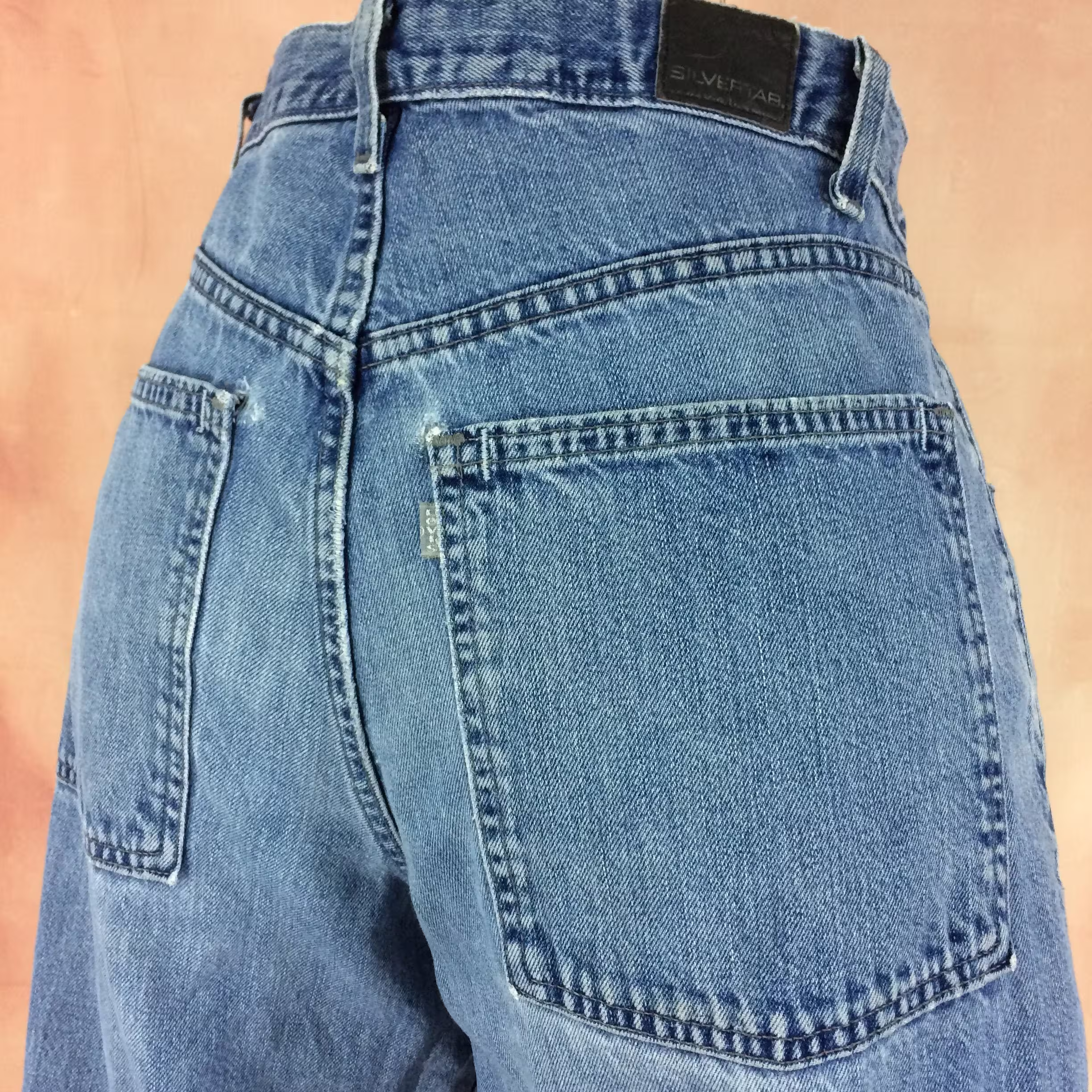 Sz 34 Vintage Levis Silvertab Women's Jeans High Waisted Light Wash Baggy Straight Wide Leg Y2K's Classic Mom Made in Usa