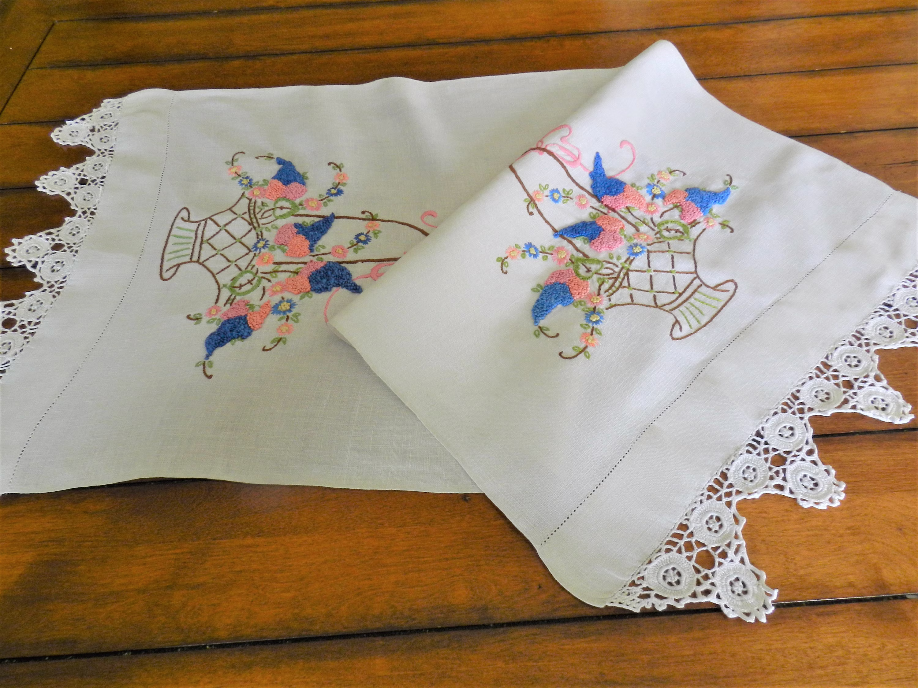 Dresser Scarf, Table Runner, Hand Embroidery, Crochet Trim