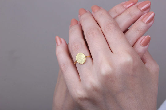 14K Solid Gold Memorial Oval Thumbprint Ring, Personalized Fingerprint Jewelry, Custom Engraved Dainty Mothers Day Earrings
